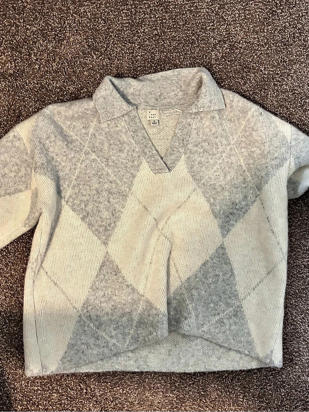 Women's Argyle V-Neck Sweater Blue & Cream Never Worn